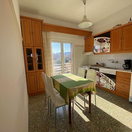 Mpanos Sea Apartment 2 Лутра-Ореас-Эленис Экстерьер фото